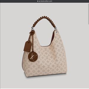 Meet your Posher, Nazli